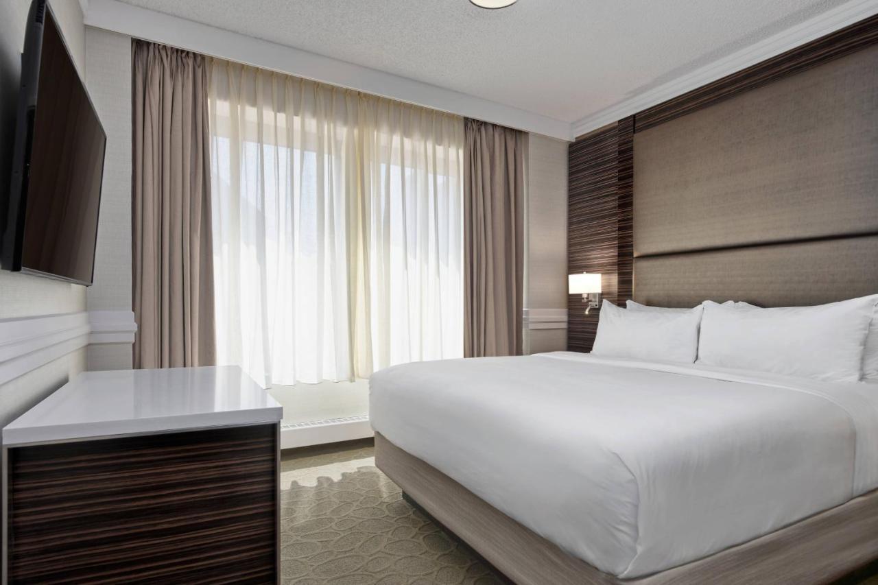 Delta Hotels By Marriott Edmonton Centre Suites Luaran gambar