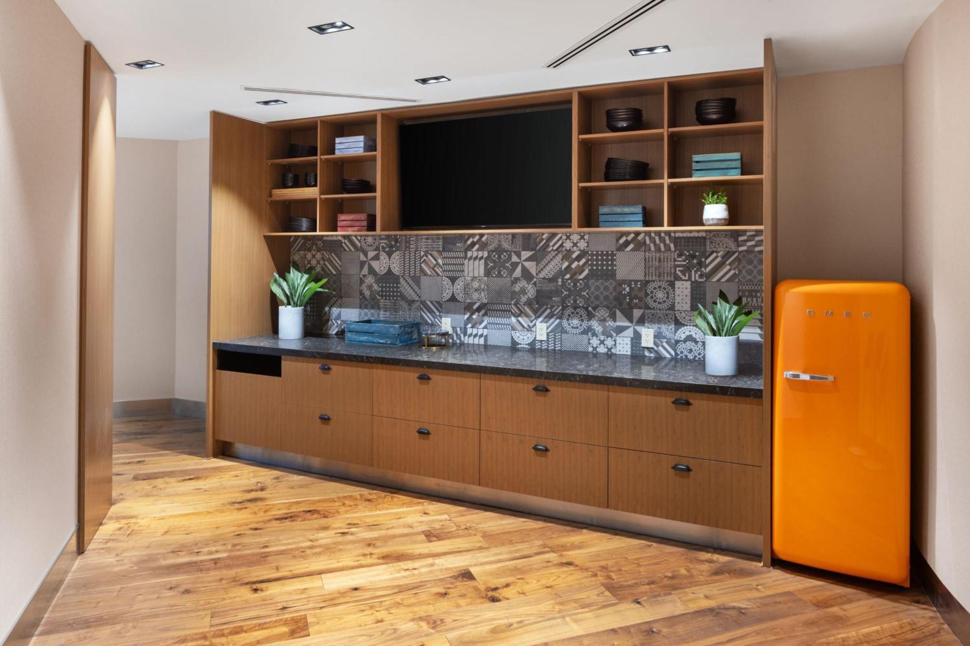 Delta Hotels By Marriott Edmonton Centre Suites Luaran gambar