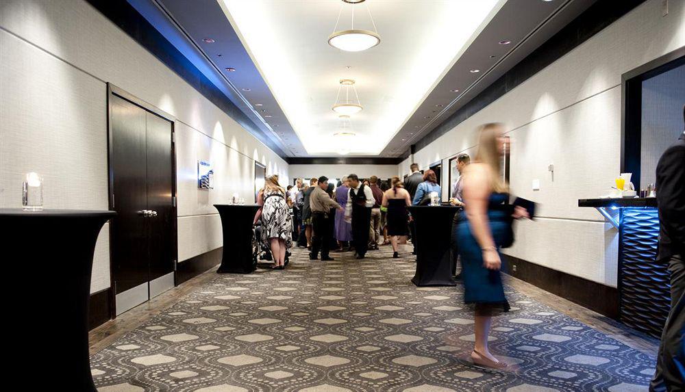 Delta Hotels By Marriott Edmonton Centre Suites Luaran gambar
